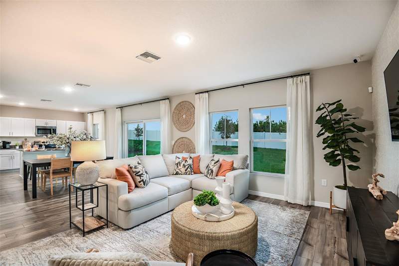 5 bedroom Single Family Residence at 31685 Oyster Trellis Lane, Pasadena Landing, Wesley Chapel — photo 3
