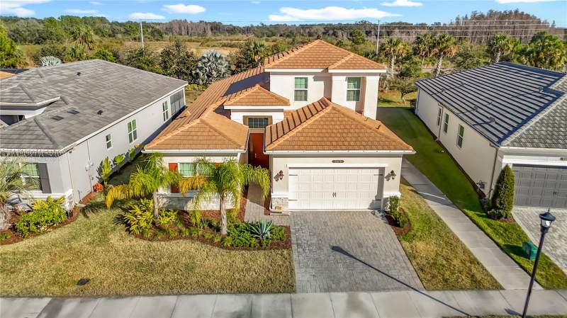 4 bedroom Single Family Residence at 32676 Tree Of Life Avenue, Winding Rdg Ph 1 & 2, Wesley Chapel — photo 4