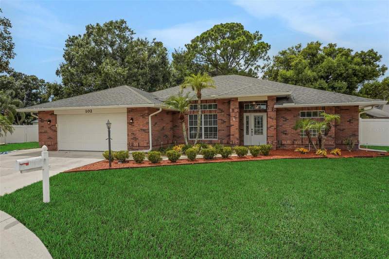 3 bedroom Single Family Residence at 102 HILLSIDE COURT, LAKE MARIAM HILLS REP, WINTER HAVEN — photo 1