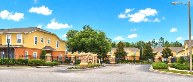 3 bedroom Townhouse at 4086 Winding Vine, Autumnwood Grove, Lakeland — photo 2