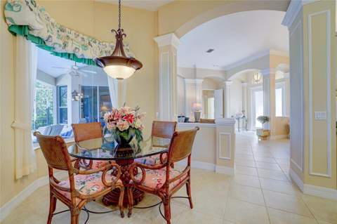 12306 Greenbrier Way, Lakewood Ranch FL - photo 16 of 55