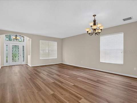10420 Lucaya Drive, Tampa FL - photo 13 of 42
