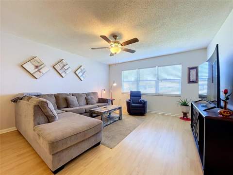 1520 Belle Glade Avenue, Sun City Center FL - photo 6 of 6