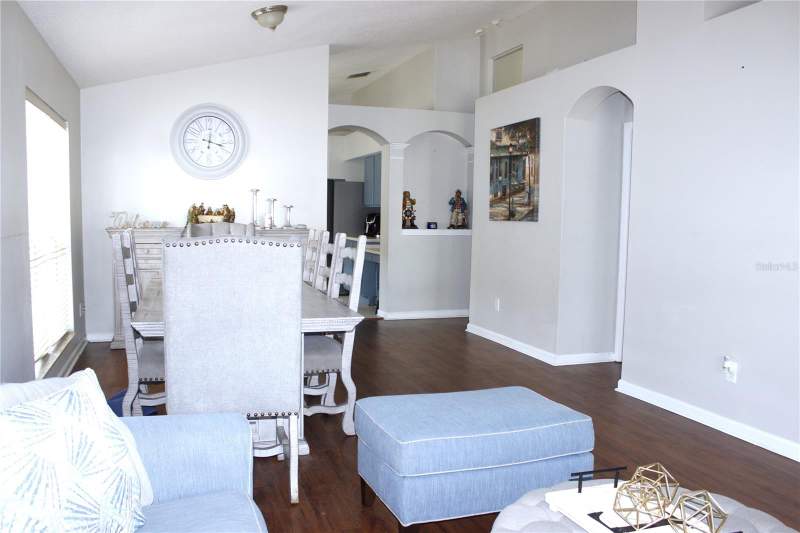 4 bedroom Single Family Residence at 10228 Hunters Haven Boulevard, South Pointe Ph 10 & 11, Riverview — photo 5