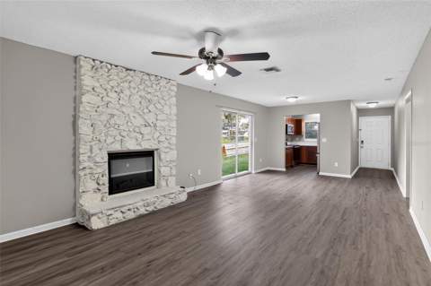 26430 Sleepy Hollow Street, Mount Plymouth FL - photo 6 of 32