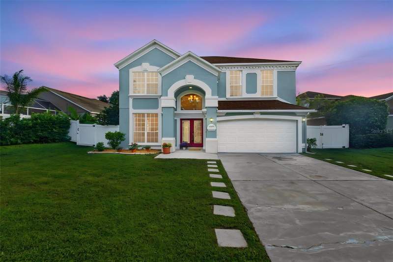 4 bedroom Single Family Residence at 14201 Lake Underhill Road, Waterford Lakes Tr N19 Ph 01, Orlando — photo 2