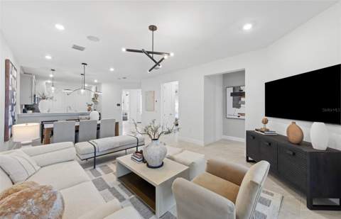 18734 Indian Rock Place, Lakewood Ranch FL - photo 13 of 28