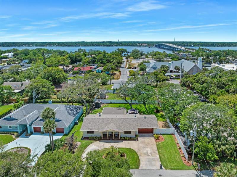 3 bedroom Single Family Residence at 54 Seton Trail, Assessors Ormond Beach, Ormond Beach — photo 2
