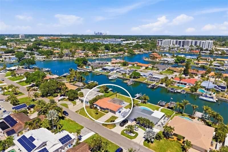 3 bedroom Single Family Residence at 4462 39th Street, Broadwater Unit 2 Blk M Rep, St Petersburg — photo 3