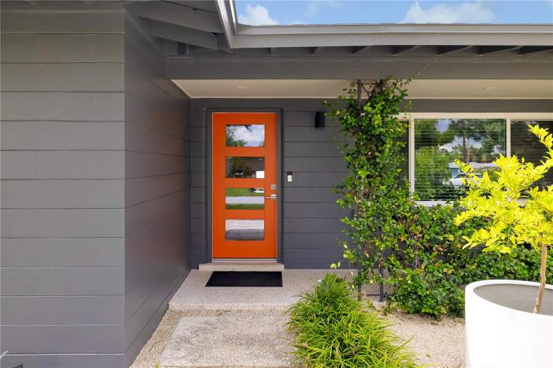 3 bedroom Single Family Residence at 3402 S School Avenue, South Gate Lot 8 Blk11 South Gate Unti 2, Sarasota — photo 3