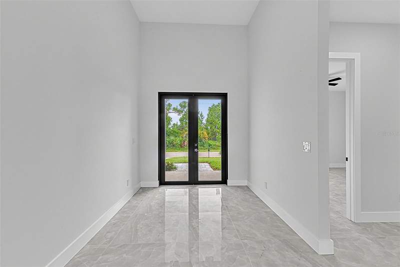 4 bedroom Single Family Residence at 13332 Boabadilla Lane, Port Charlotte Sec 058, Port Charlotte — photo 5