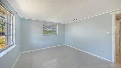 5529 Nutmeg Avenue, Sarasota FL - photo 22 of 33