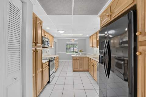 1244 W Del Webb Boulevard, Sun City Center FL - photo 11 of 67