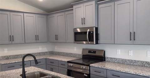 21426 Dekals Avenue, Port Charlotte FL - photo 6 of 9