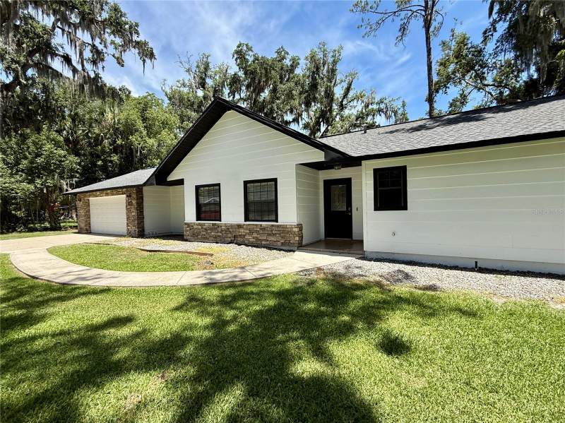 3 bedroom Single Family Residence at 645 SE 21st Place, Belmont Oaks, Ocala — photo 2