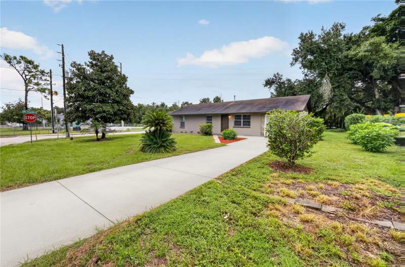 4 bedroom Single Family Residence at 507 S Ohio Ave, Groveland, Groveland — photo 4