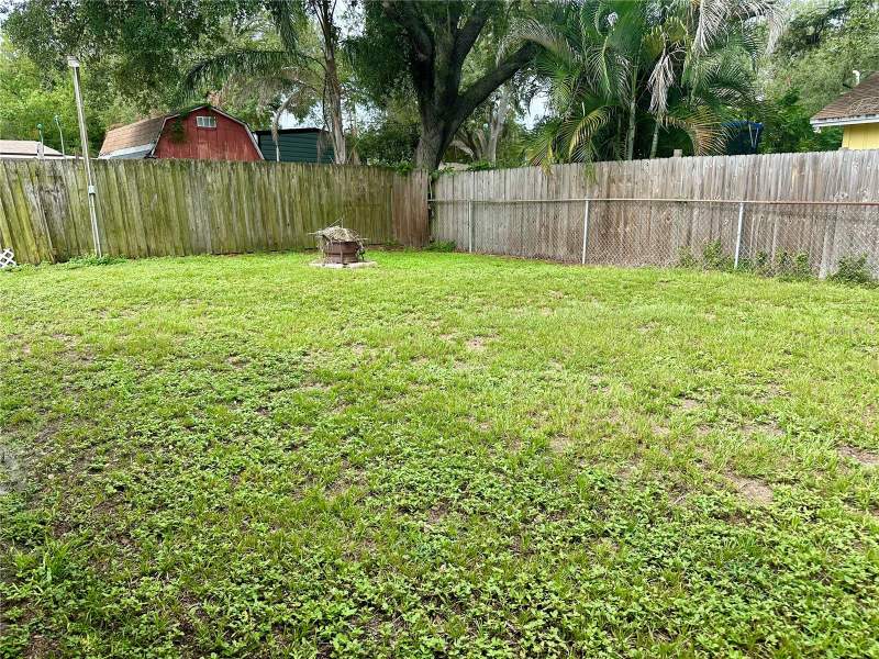 4 bedroom Single Family Residence at 7507 Coral Vine Lane, Adamo Acres Sub Unit 2, Tampa — photo 5