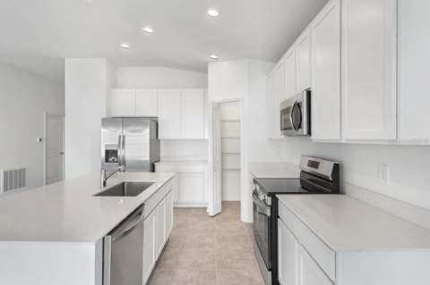 4980 Worchester Drive, Kissimmee FL - photo 6 of 6