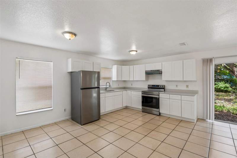 3 bedroom Single Family Residence at 3808 N Whittier Street, Grant Park, Tampa — photo 3
