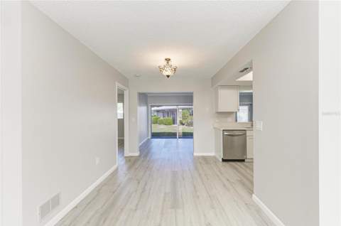 140 Circlewood Drive #C1-4, Venice FL - photo 6 of 6