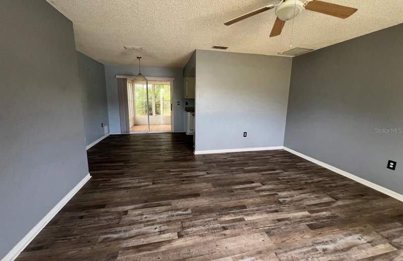 2 bedroom Single Family Residence at 7670 SW 112th Lane, Palm Cay Un 02, Ocala — photo 3