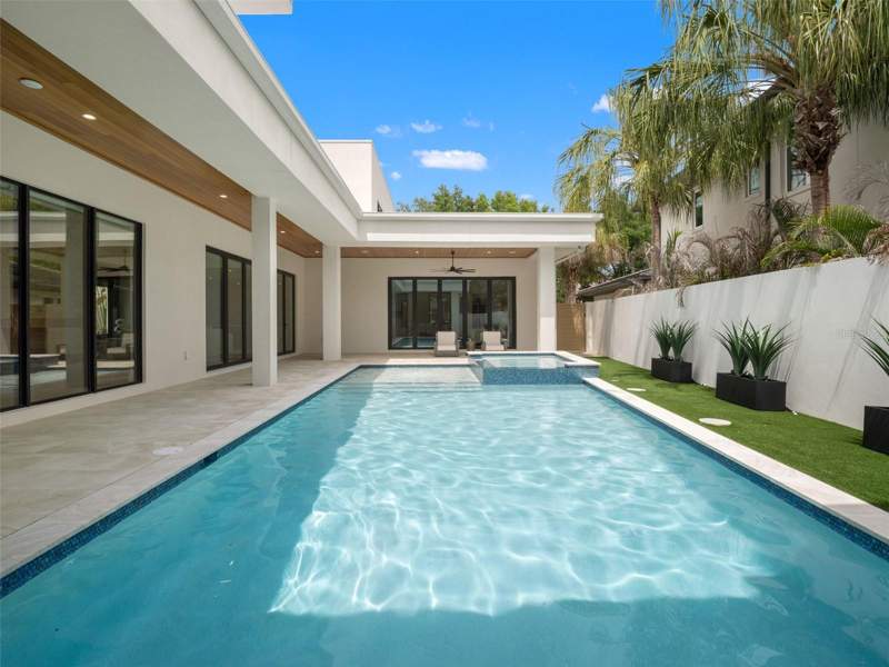 5 bedroom Single Family Residence at 8643 Farthington Way, Lake Nona Estates, Orlando — photo 5