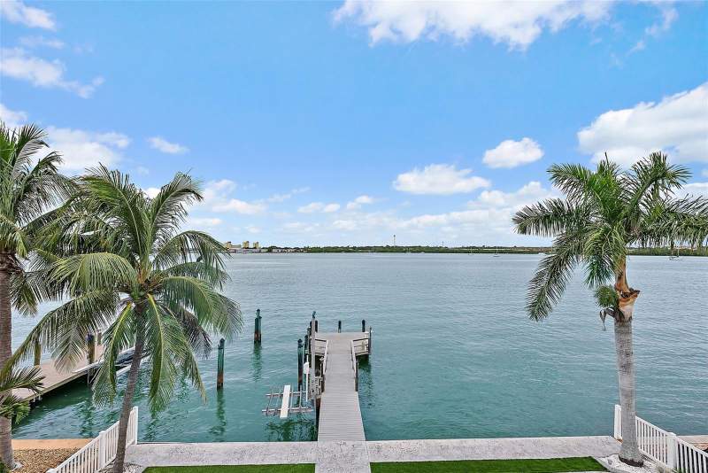 Bay Point Estates St Petersburg