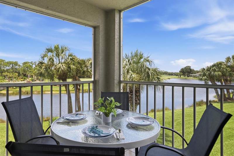 Stoneybrook Clubside