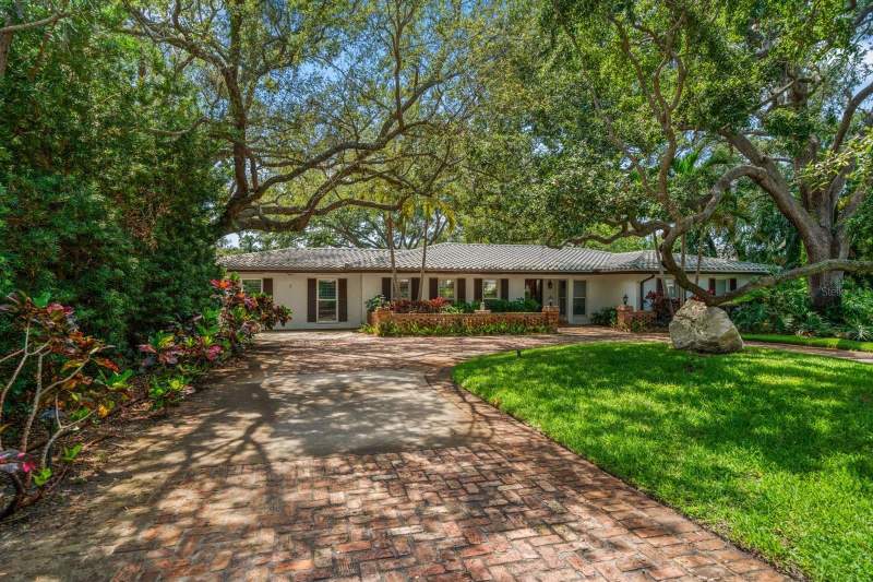 7 ROSERY LANE home for sale in Belleair Place Homes for Sale: 1 Listing, From $1.9M
