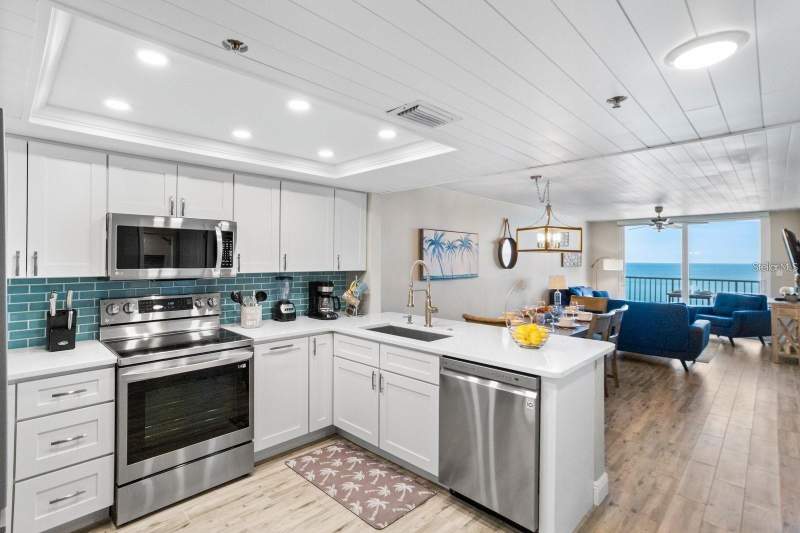 3 bedroom Condominium at 20000 Gulf Boulevard #707, Sand Castle Condo, Indian Shores — photo 3