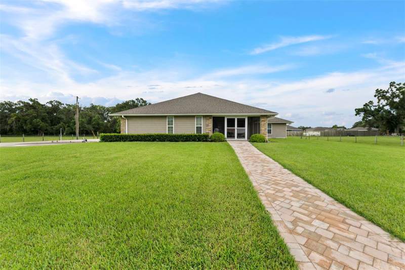 3 bedroom Single Family Residence at 1450 DUFF ROAD, N/A, LAKELAND — photo 1