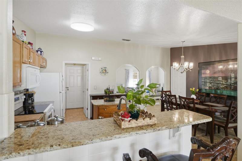 3 bedroom Single Family Residence at 1029 Dudley Drive, Poinciana Village 2 Nbhd 1, Kissimmee — photo 2