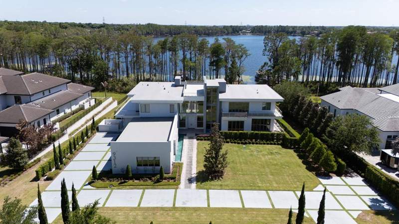 7 bedroom Single Family Residence at 9312 Blanche Cove Dr, Isleworth 5th Amd, Windermere — photo 2