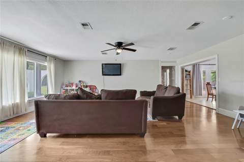 12305 Leanne Drive, Dade City FL - photo 10 of 67