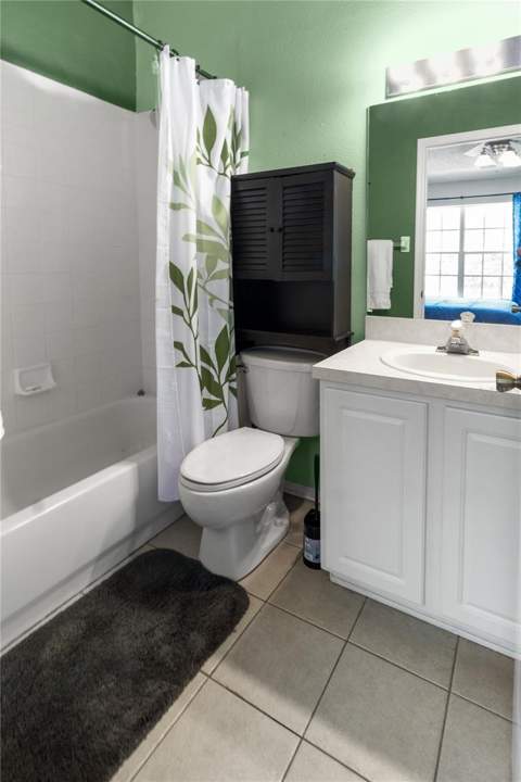 8635 Hunters Key Circle, Tampa FL - photo 23 of 27
