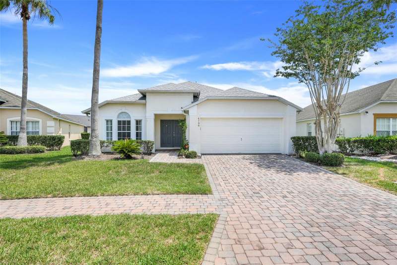 Cumbrian Lakes Resrt P3Homes for Sale in Kissimmee, FL
