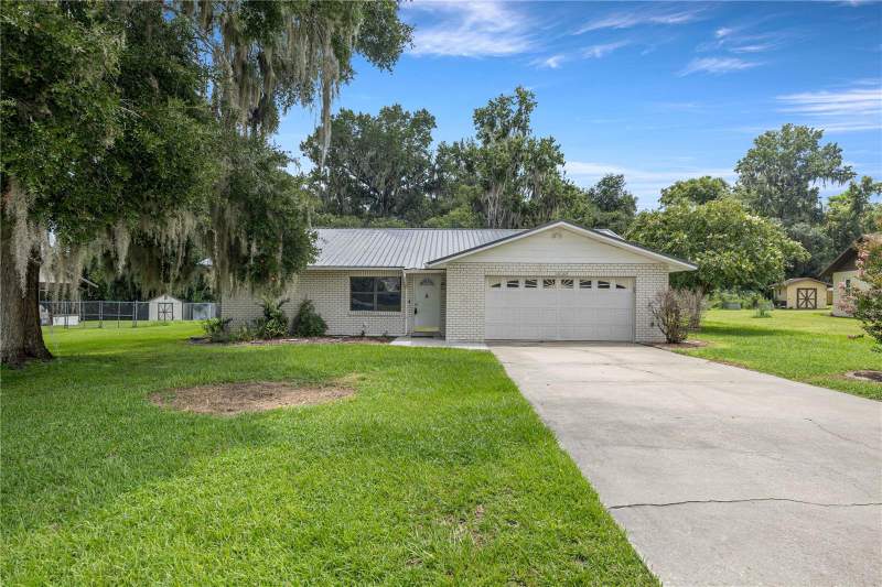 2 bedroom Single Family Residence at 12185 SE 61st Court, Nicholas Estate, Belleview — photo 2