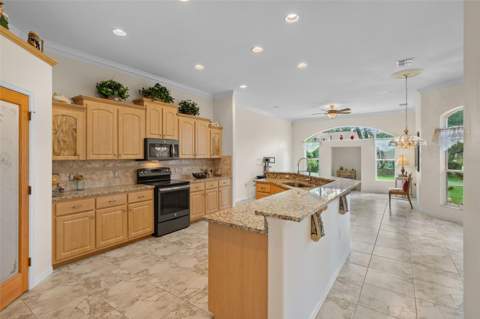 13417 Whitehaven Court, Spring Hill FL - photo 16 of 64