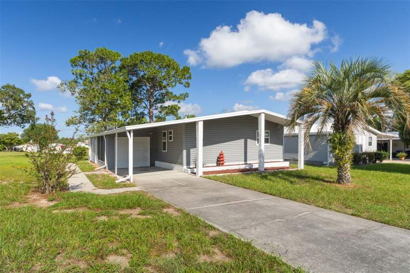 2 bedroom Manufactured Home at 7713 Moriah Avenue, Brookridge Comm, Brooksville — photo 2
