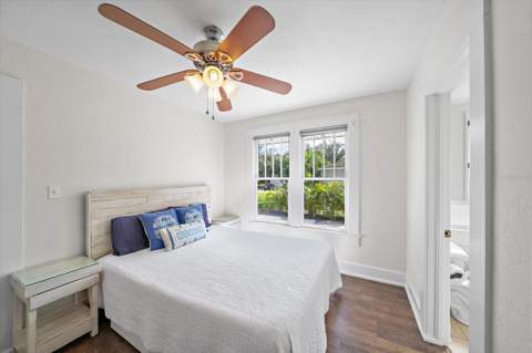 1320 Charlotte Avenue, Sarasota FL - photo 23 of 44