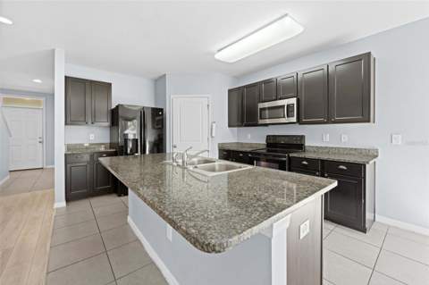 3915 Bramblewood Loop, Spring Hill FL - photo 14 of 69