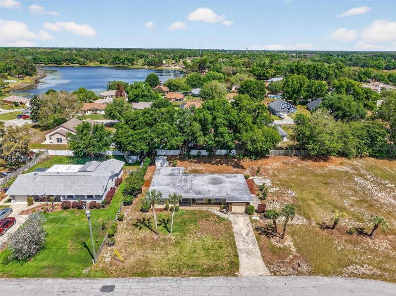 3 bedroom Single Family Residence at 17923 Florida Street, Silver Beach Heights, Umatilla — photo 4