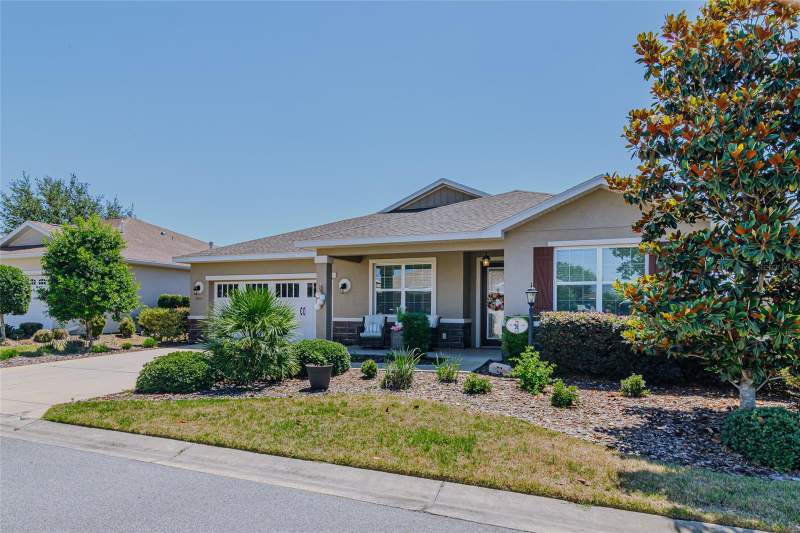 2 bedroom Single Family Residence at 9985 SW 88th Loop, On Top Of The World, Ocala — photo 3