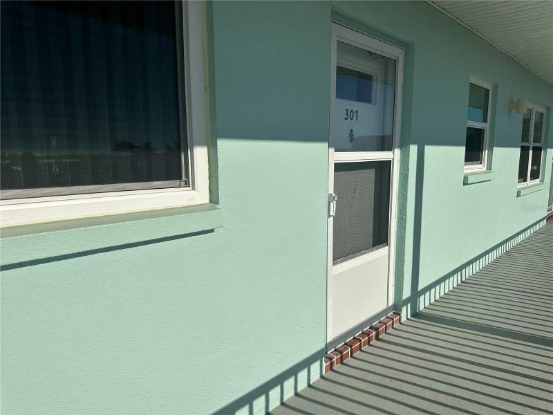2 bedroom Condominium at 1819 Shore Drive #307, Shore View Bldg, South Pasadena — photo 2
