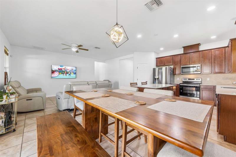 4 bedroom Single Family Residence at 12216 Prairie Plantation Way, Sawgrass Plantation Ph 1D-1, Orlando — photo 4