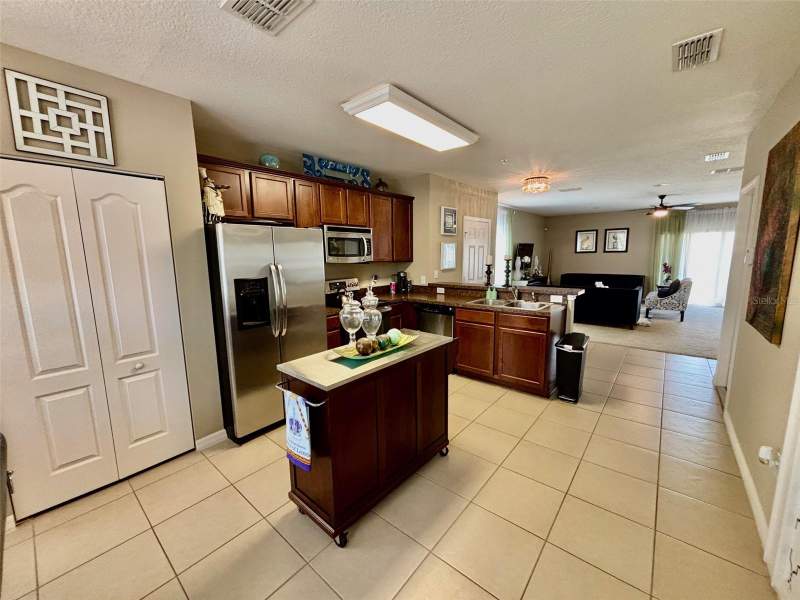 3 bedroom Townhouse at 1861 Chatham Place Drive, Chatham Place/Arbor Mdws A-C, Orlando — photo 5