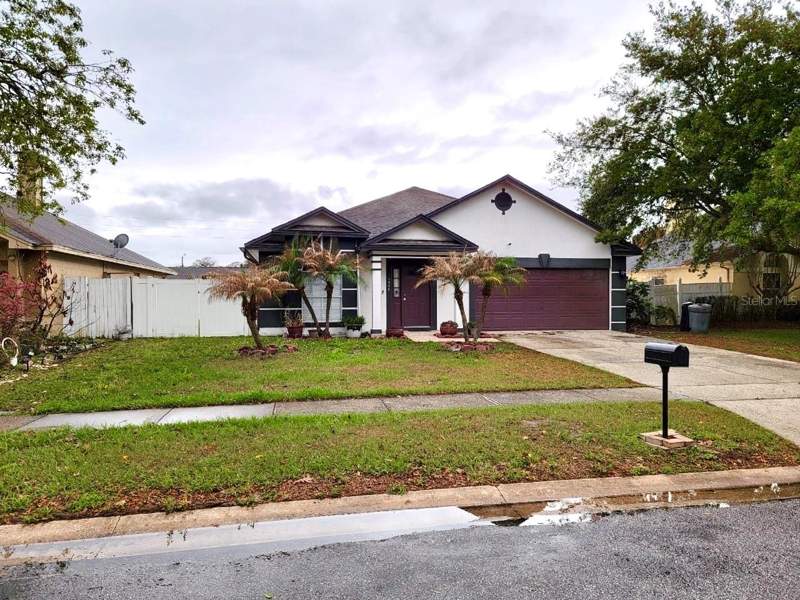 3 bedroom Single Family Residence at 1946 Excalibur Drive, Royal Manor Estates, Orlando — photo 3