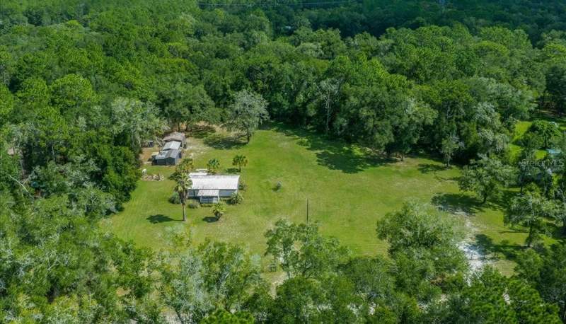 3 bedroom Manufactured Home at 10645 SW 152nd Place, Florida Highlands, Dunnellon — photo 2