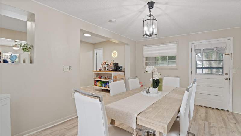 3 bedroom Single Family Residence at 1124 W Desoto Street, Clermont, Clermont — photo 5