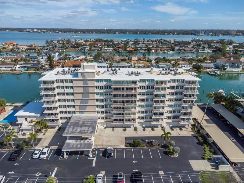 2 bedroom Condominium at 223 Island Way #4A, Island Way Towers Condo, Clearwater — photo 2